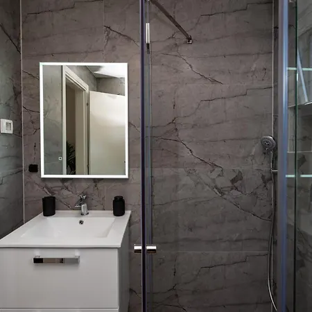 Rooftop Horizon * Zára