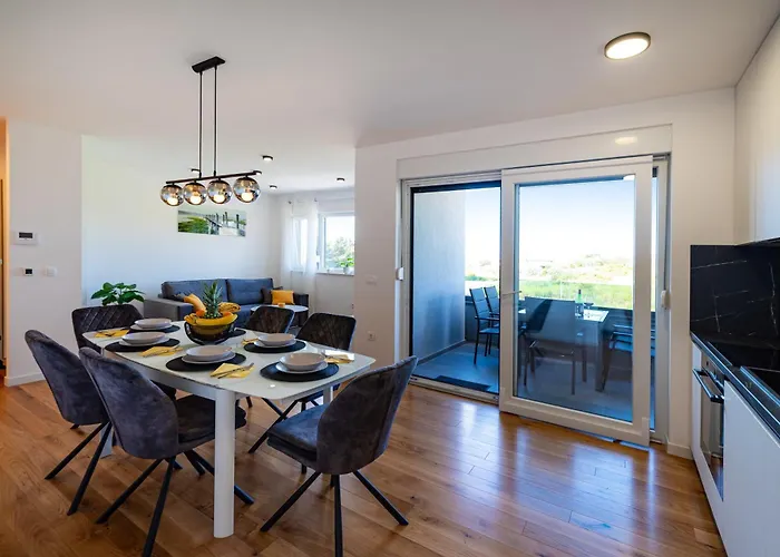 Rooftop Horizon דירה זאדאר