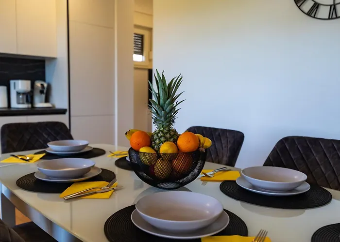 Rooftop Horizon זאדאר