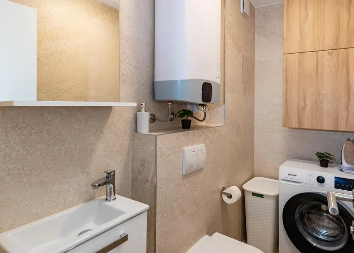 Rooftop Horizon 자다르