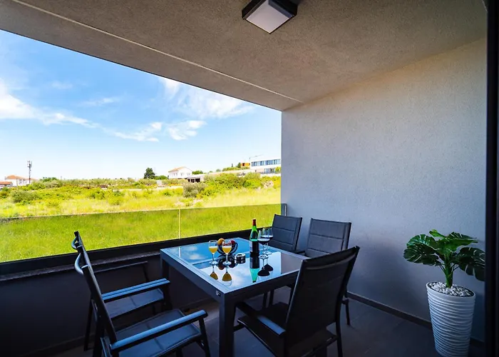 Rooftop Horizon זאדאר